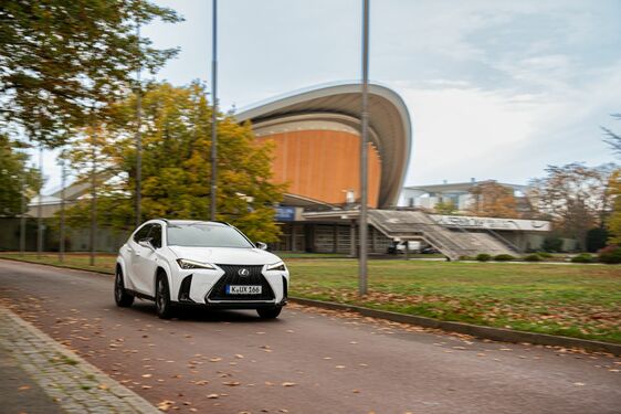 Lexus UX Berlin 2022